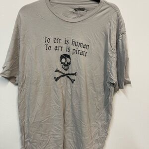 Men’s XXL gray pirate funny shirt